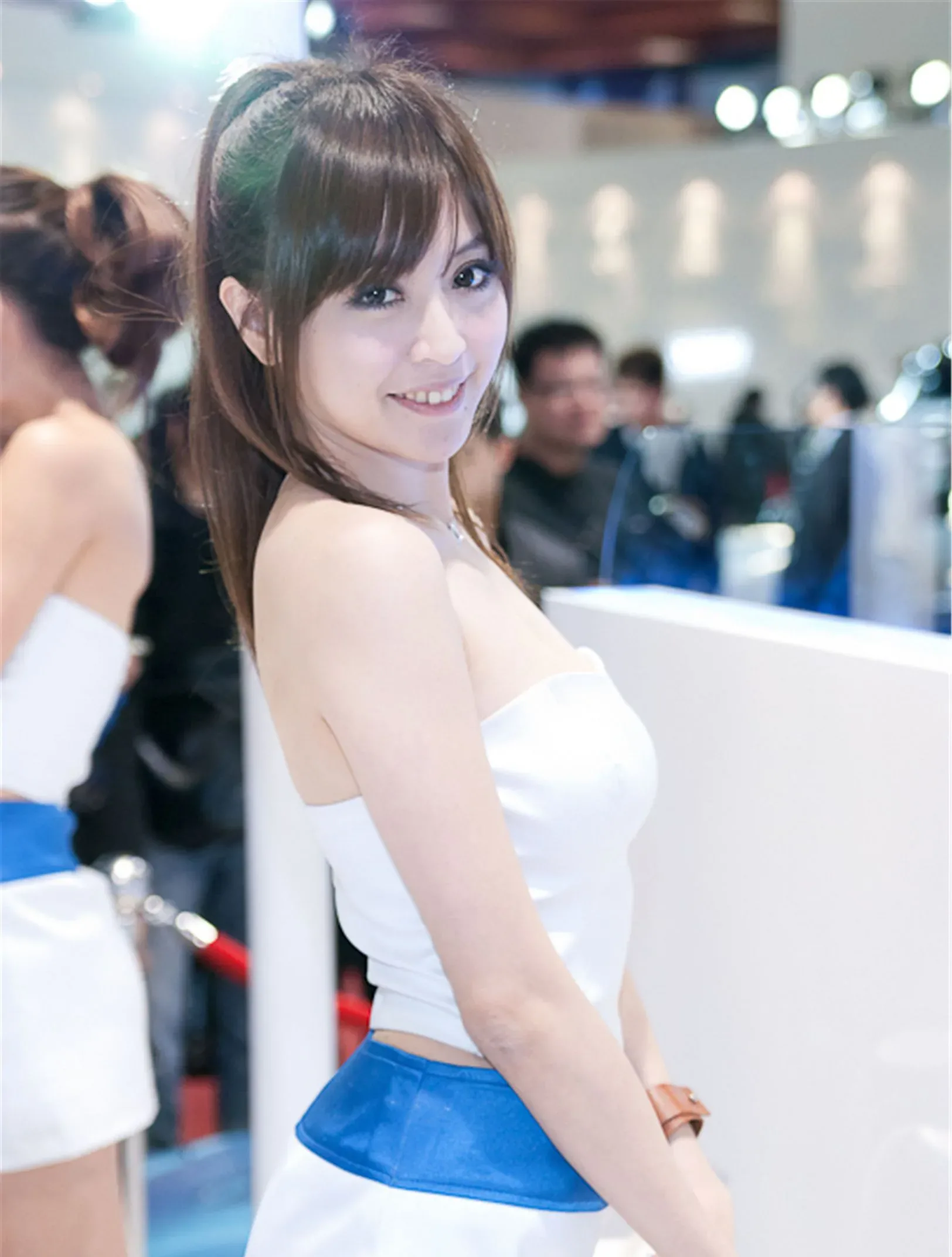 [Tập đặc biệt của Beautyleg] Lucy Chen Chia - Bộ ảnh tại Triển lãm ô tô Đài Bắc - 31