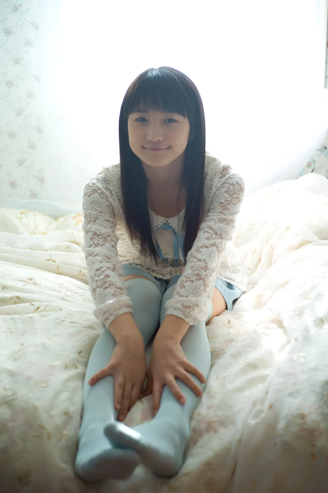 [Sách điện tử H!P] Số 101: Bộ ảnh của Riho Sayashi, Ayumi Ishida và Mei Tamura - 83